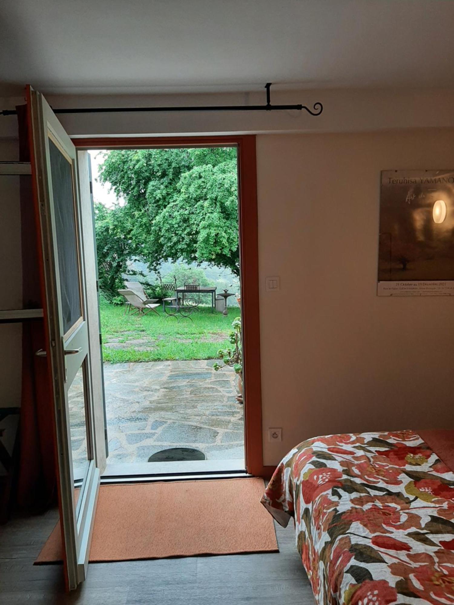 Chambre D'Hotes Charme Et Nature Vieille-Brioude Luaran gambar